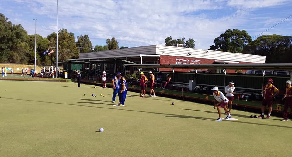 Image of people bowling at the Brunswick District Bowling Club