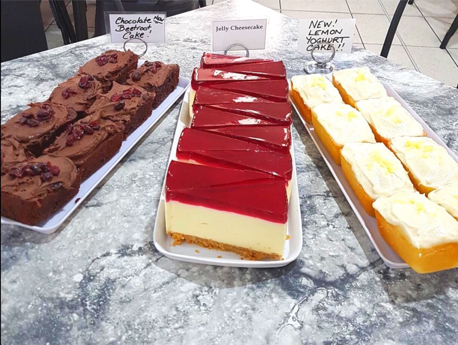 Cake-21-cakes-and-slices.jpg