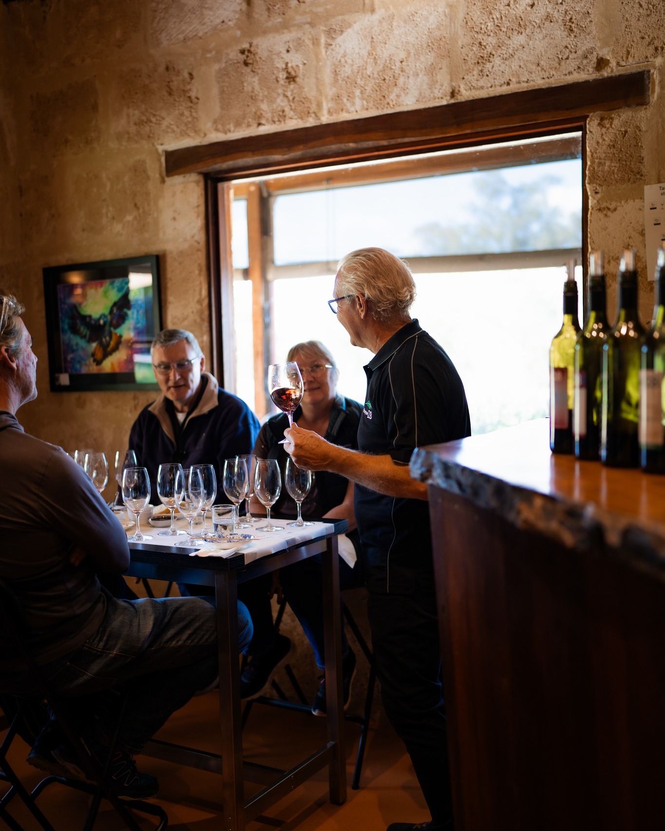 Vineyard-28-winetasting-with-wine-maker.jpg
