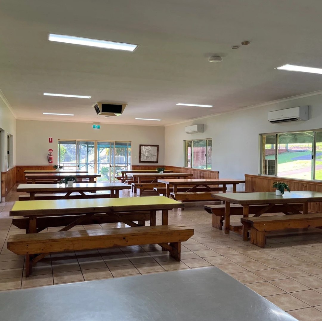 Mornington-Adventure-Camp-Lodge-Dining-Area.jpg