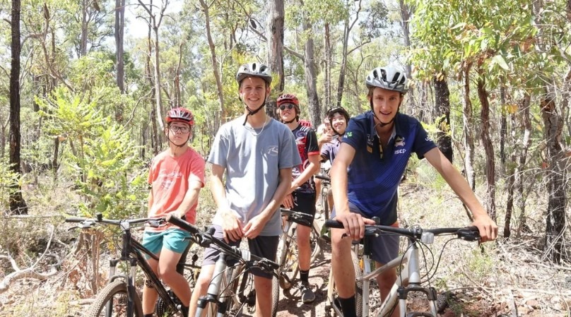 Mornington-Adventure-Camp-Mountain-Bike.jpg