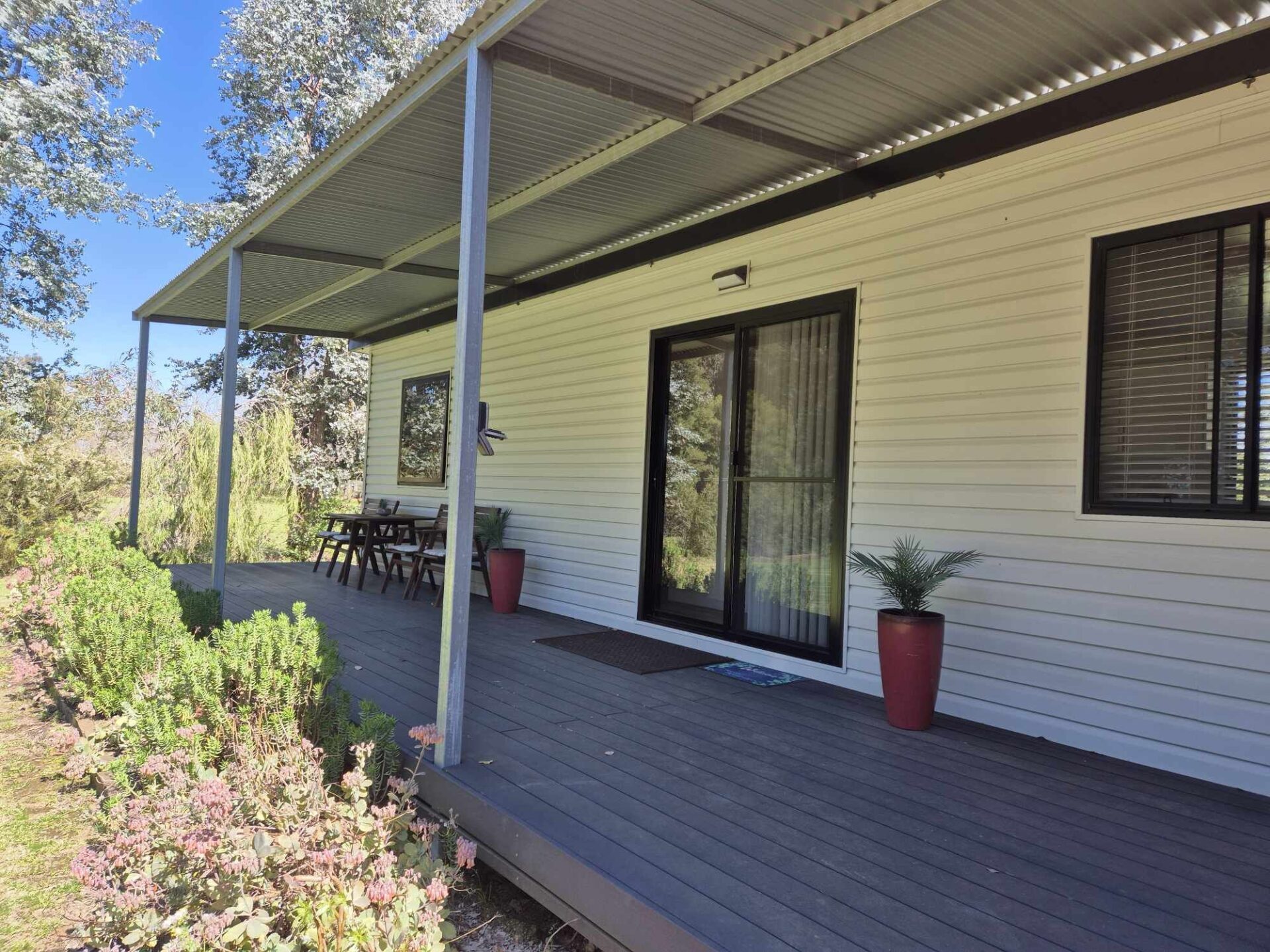 The-Chalet-Verandah-1920x1440.jpg