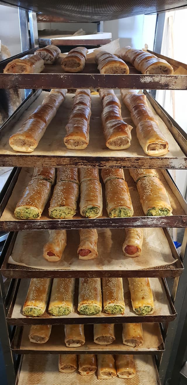 Treendale-bakery-sausage-rolls.jpg