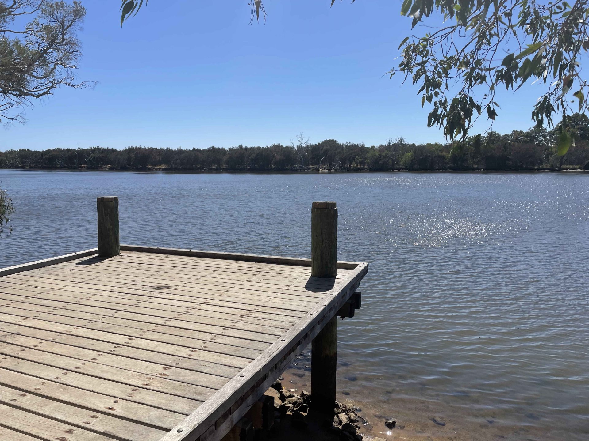 Image of Sutton Jetty with the jetty and water in the background