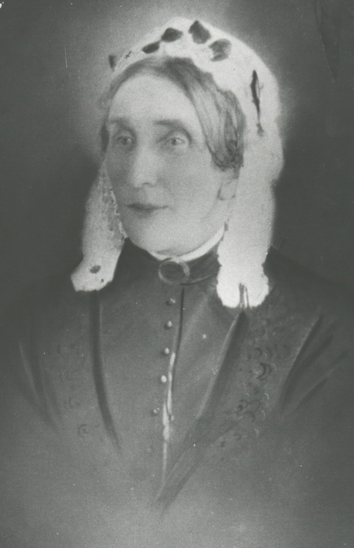 Elinor-Clifton-1241x1920.jpg