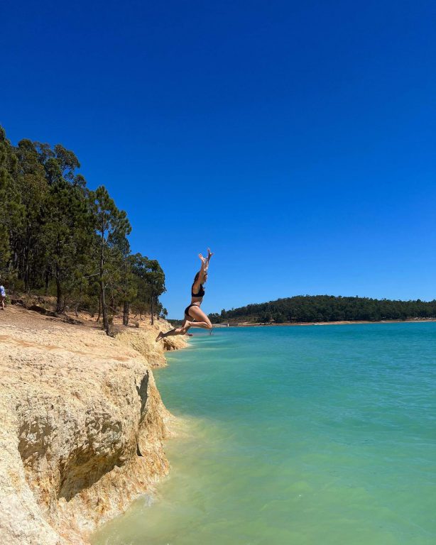 Swimming Lake Brockman