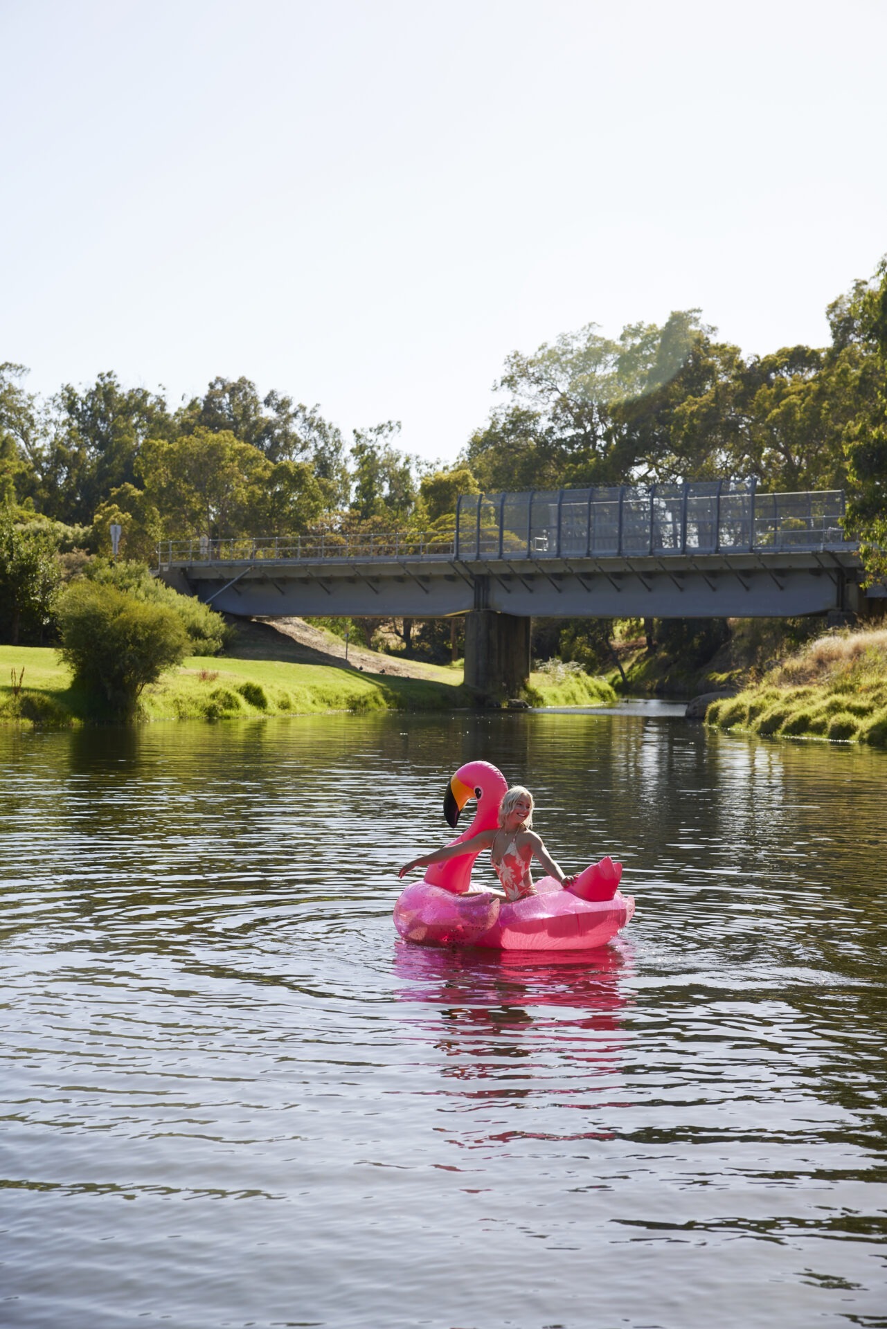 Brunswick-River-Pool-Lady-on-Pink-Flamingo-Credit-Bianca-Turri-1281x1920.jpg