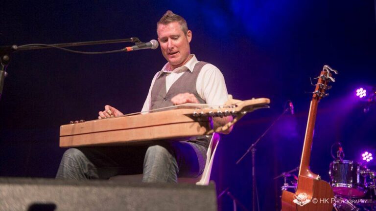 Morning Melodies with Andrew Winton