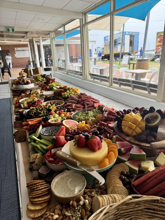 Grazing-by-Abbbey-Corporate-Lunch.jpg