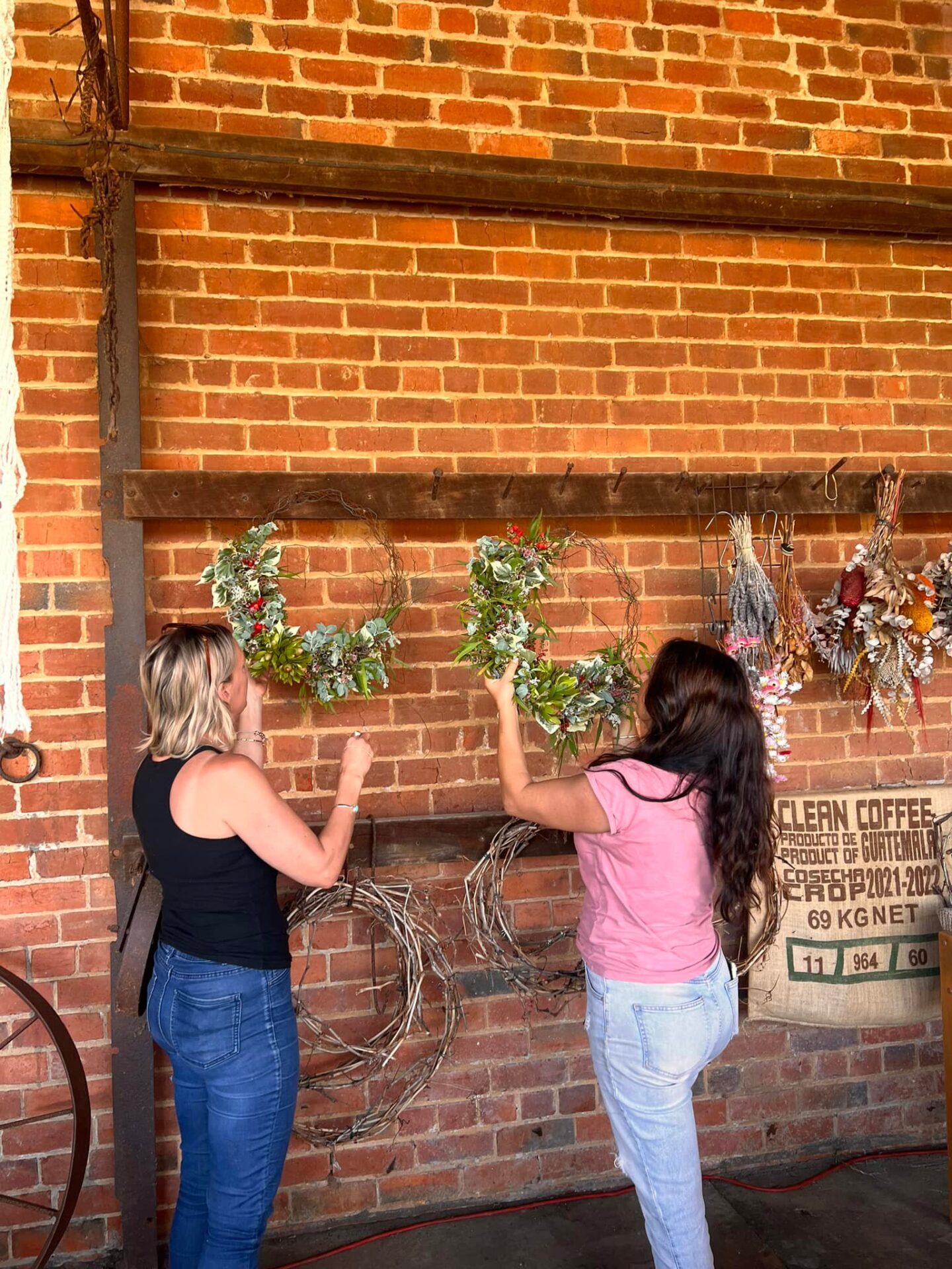 Scout-Daisy-@-melville-Park-Wreath-Making-1440x1920.jpg