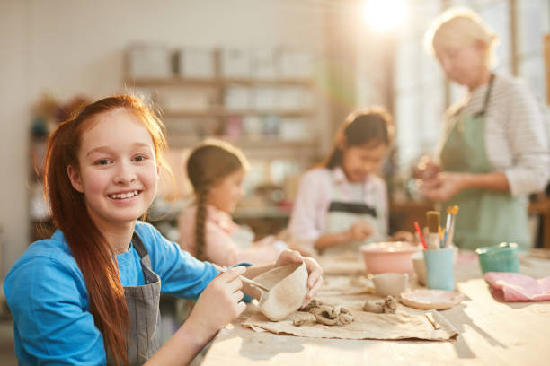 Image of kids doing art and craft