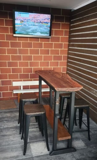 Lakeside-Holiday-Home-Myalup-Bar-Table.jpg