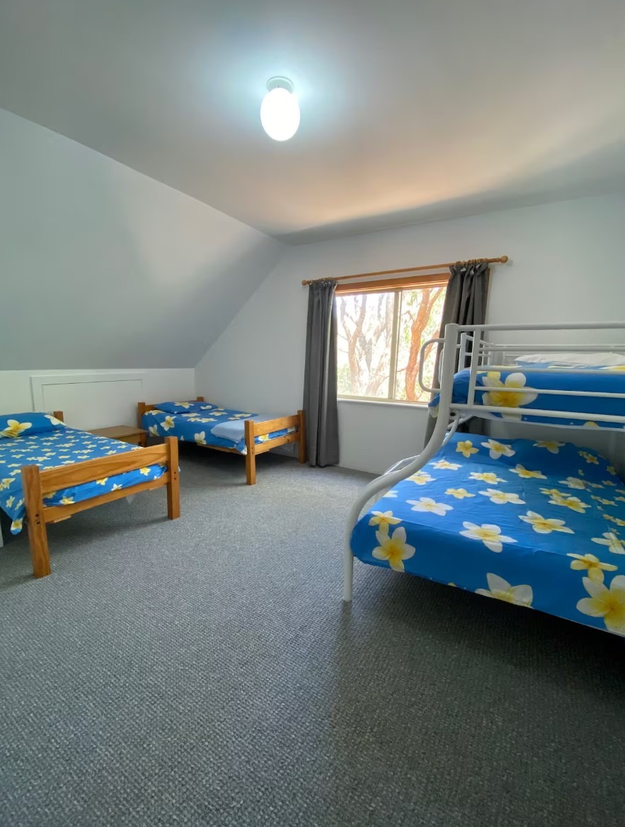 Myalup-Beach-Holiday-House-Bedroom-3-Kids-room.jpg