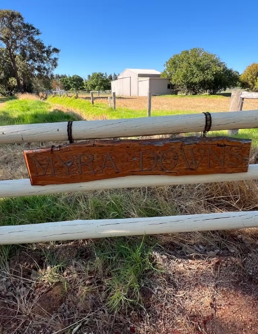 Myra-Downs-Farm-gate-entrance.jpg