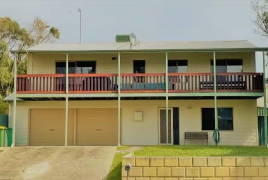 Weaver-House-exterior.jpg